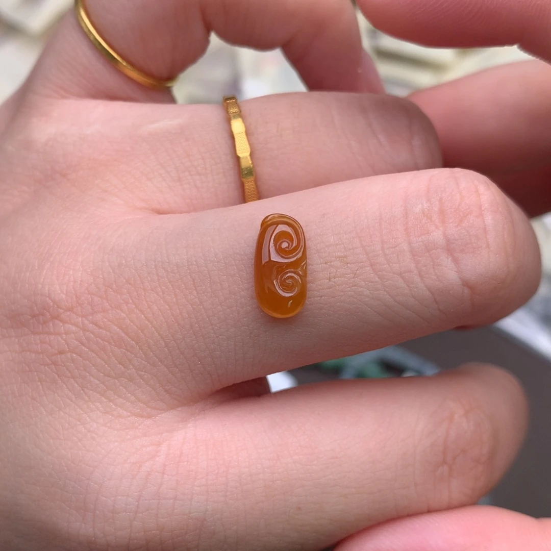 【闪购商品】翡翠挂件未镶嵌一