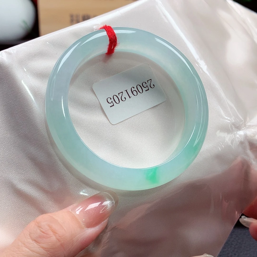 未镶嵌手镯翡翠88号，天然A货翡翠手镯