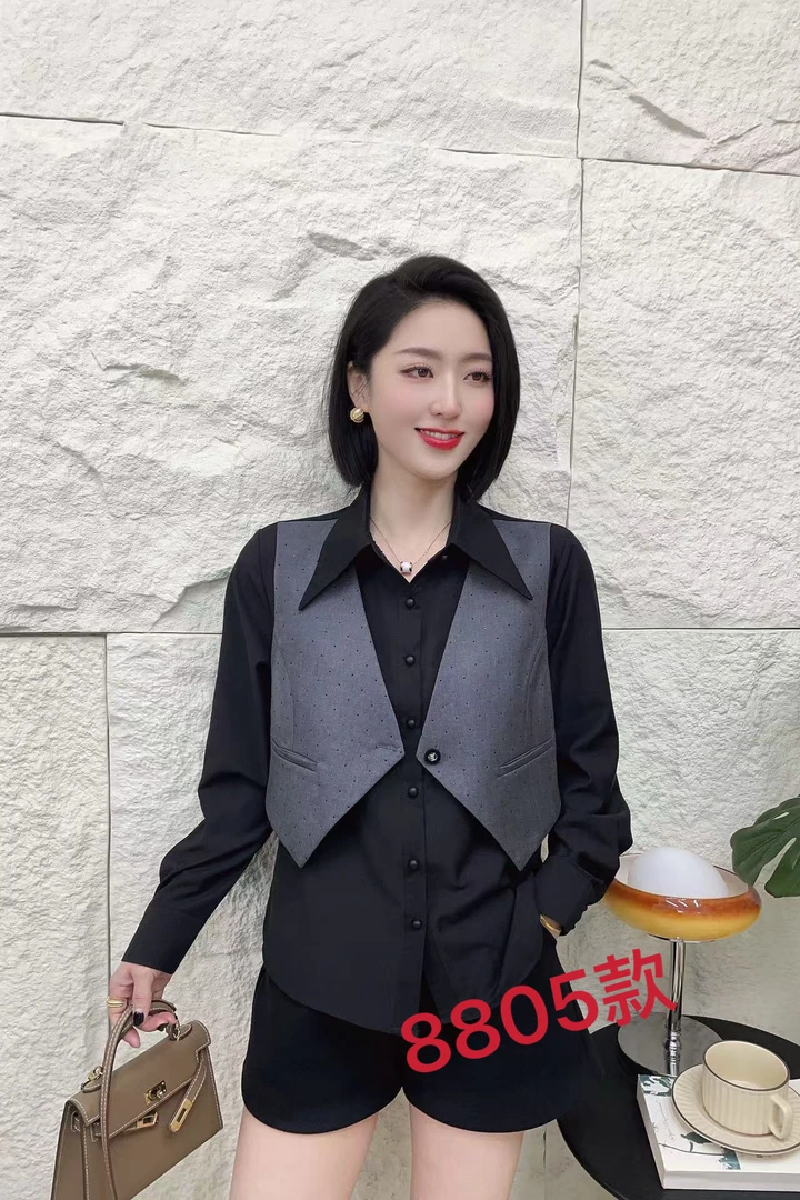 25年新品衬衫女装高品质镶钻衬衣洋气时尚百搭假两件秋季8805长袖