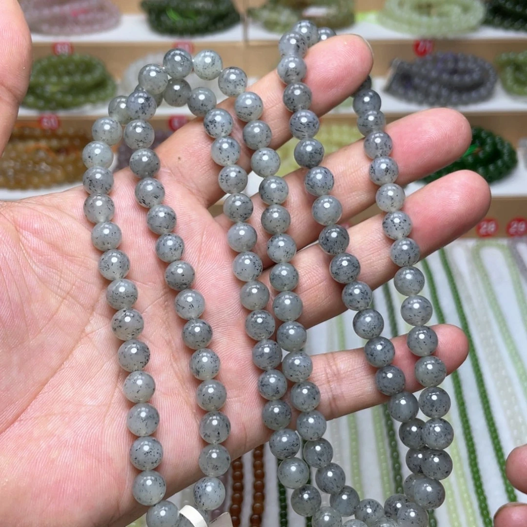 和田玉未镶嵌颈饰8m m