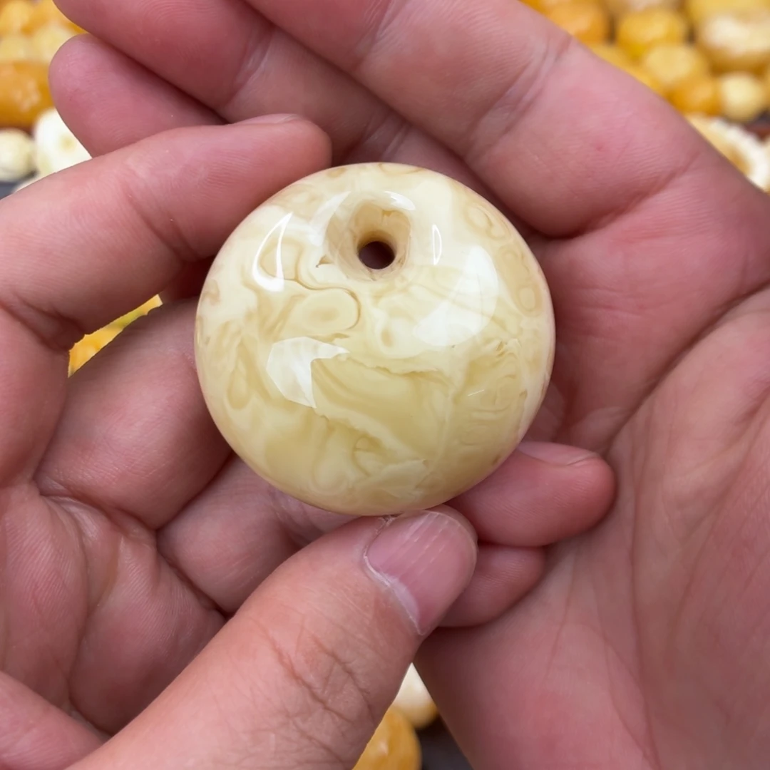 蜜蜡未镶嵌吊坠(不含链)
