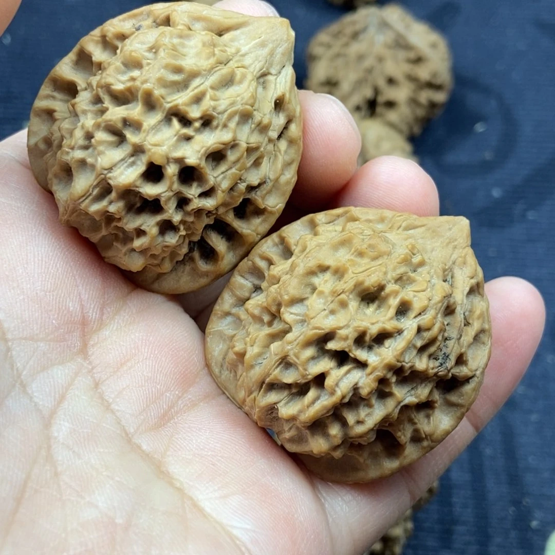 文玩核桃把件秦公子38尺寸练手对型一般