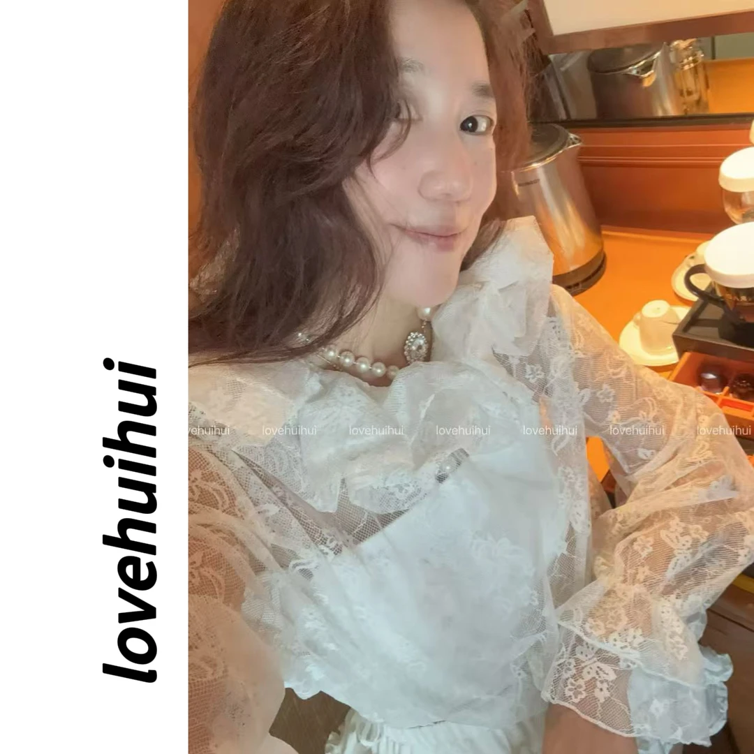 lovehuihui 《温莎之恋》蕾丝设计尽显优雅气质百搭上衣