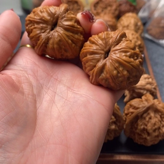 文玩核桃吊坠全43元宝685