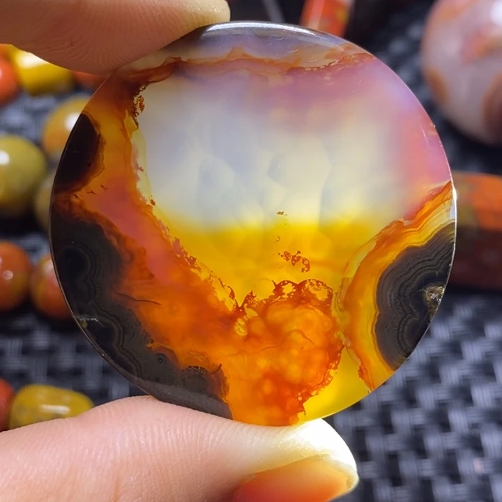 玛瑙/玉髓颈饰未镶嵌