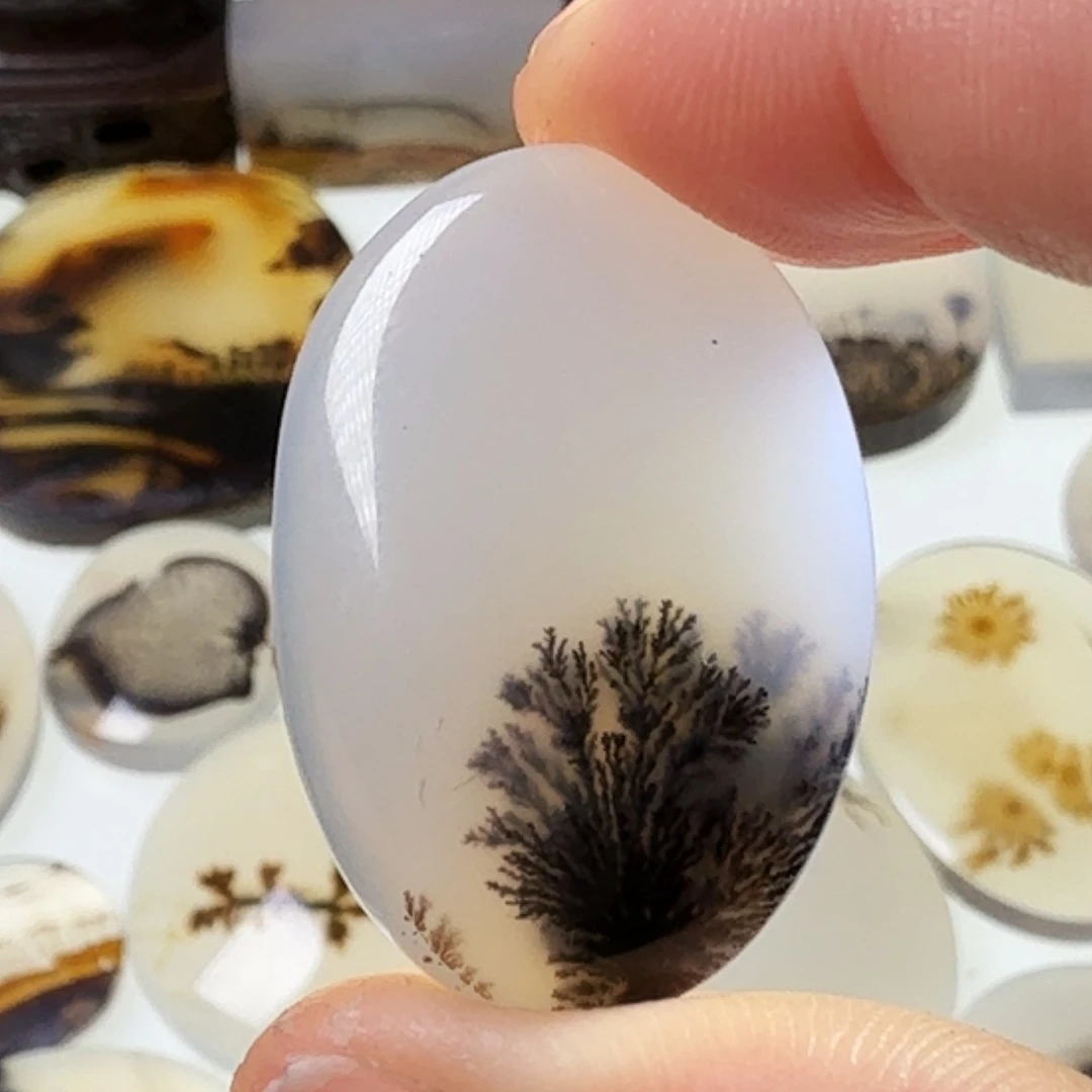 玛瑙/玉髓未镶嵌珠宝半成品