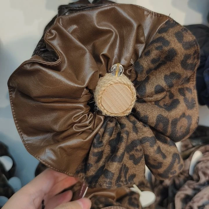 皮质铁合金皮质豹纹发圈
