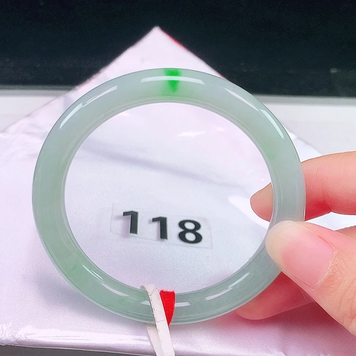 翡翠未镶嵌手镯翡翠手镯