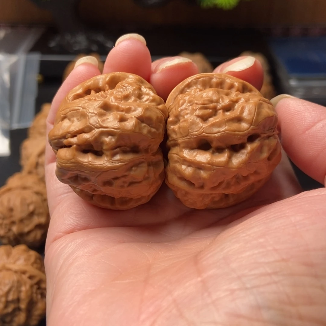 文玩核桃把件蛤蟆头38