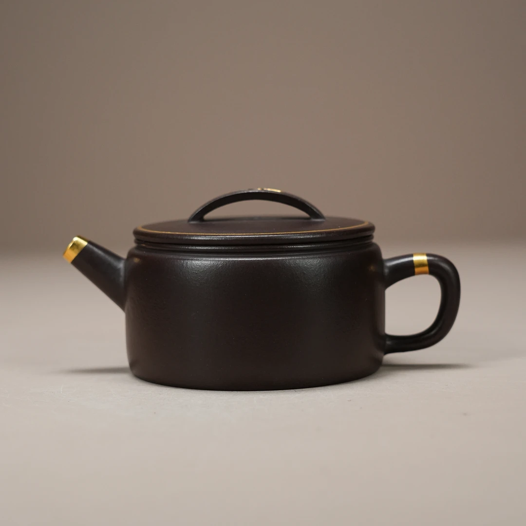 A600809 汉瓦壶 紫砂壶 紫泥 10 200CC