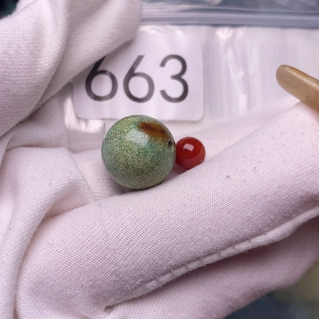 南红玛瑙未镶嵌珠宝半成品