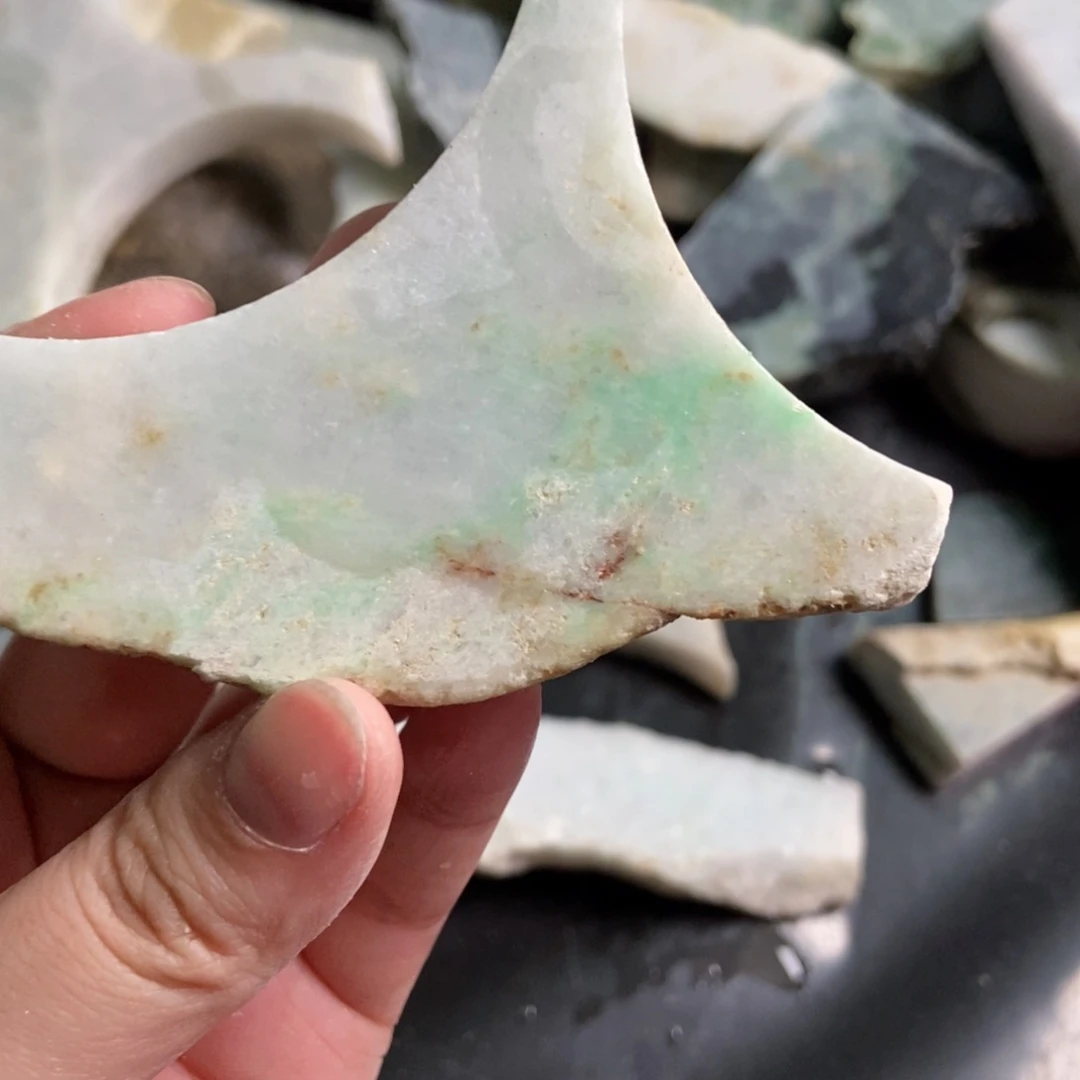 翡翠未镶嵌颈饰天然翡翠
