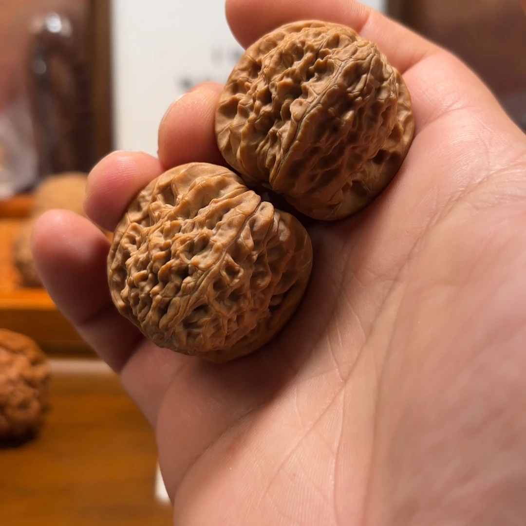 吊坠文玩核桃山地磨盘Q6245