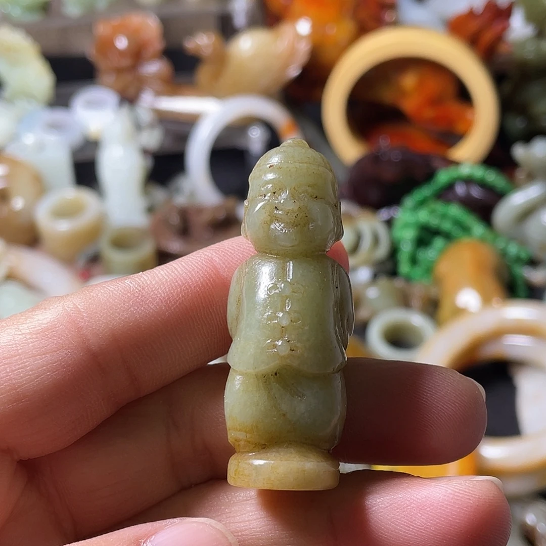 和田玉（糖玉）未镶嵌颈饰