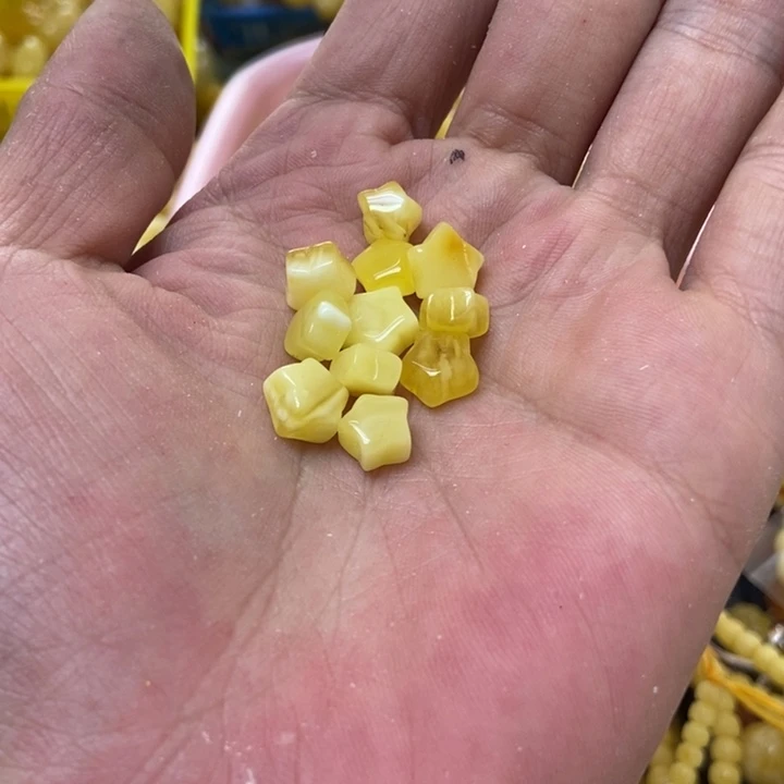 裸石蜜蜡未镶嵌多样性发货2个