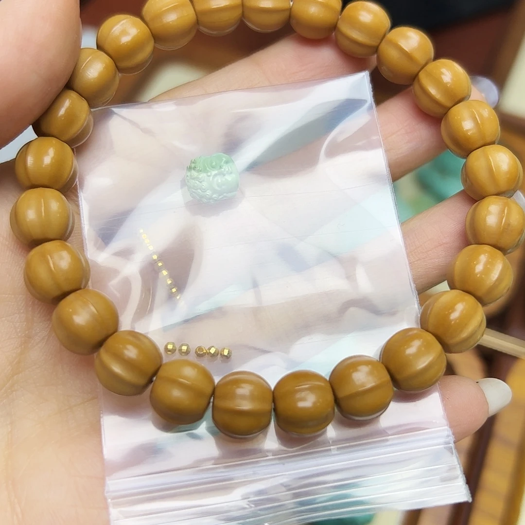 木***夕吊坠猴头核桃猴头核桃