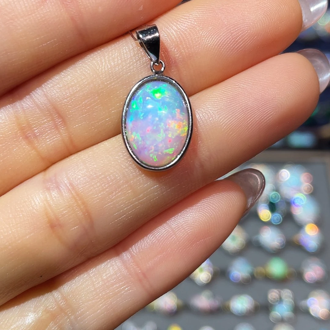 J***a欧泊银S925镶嵌吊坠