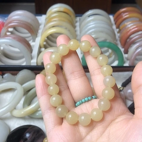 石英质玉未镶嵌手链