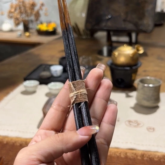 景德镇鱼和熊手工陶艺