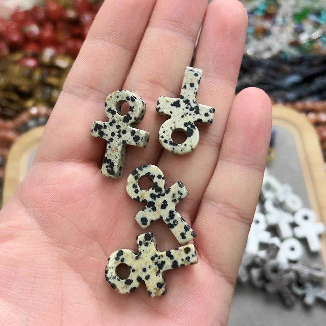 未镶嵌玛瑙/玉髓珠宝半成品20×30斑点人一颗