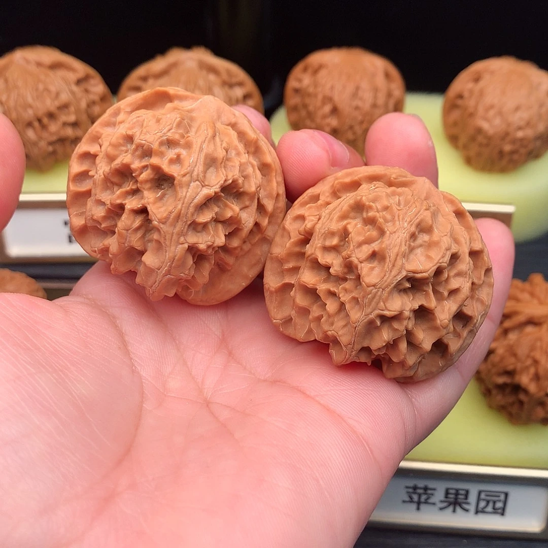 文玩核桃吊坠803号苹果园41