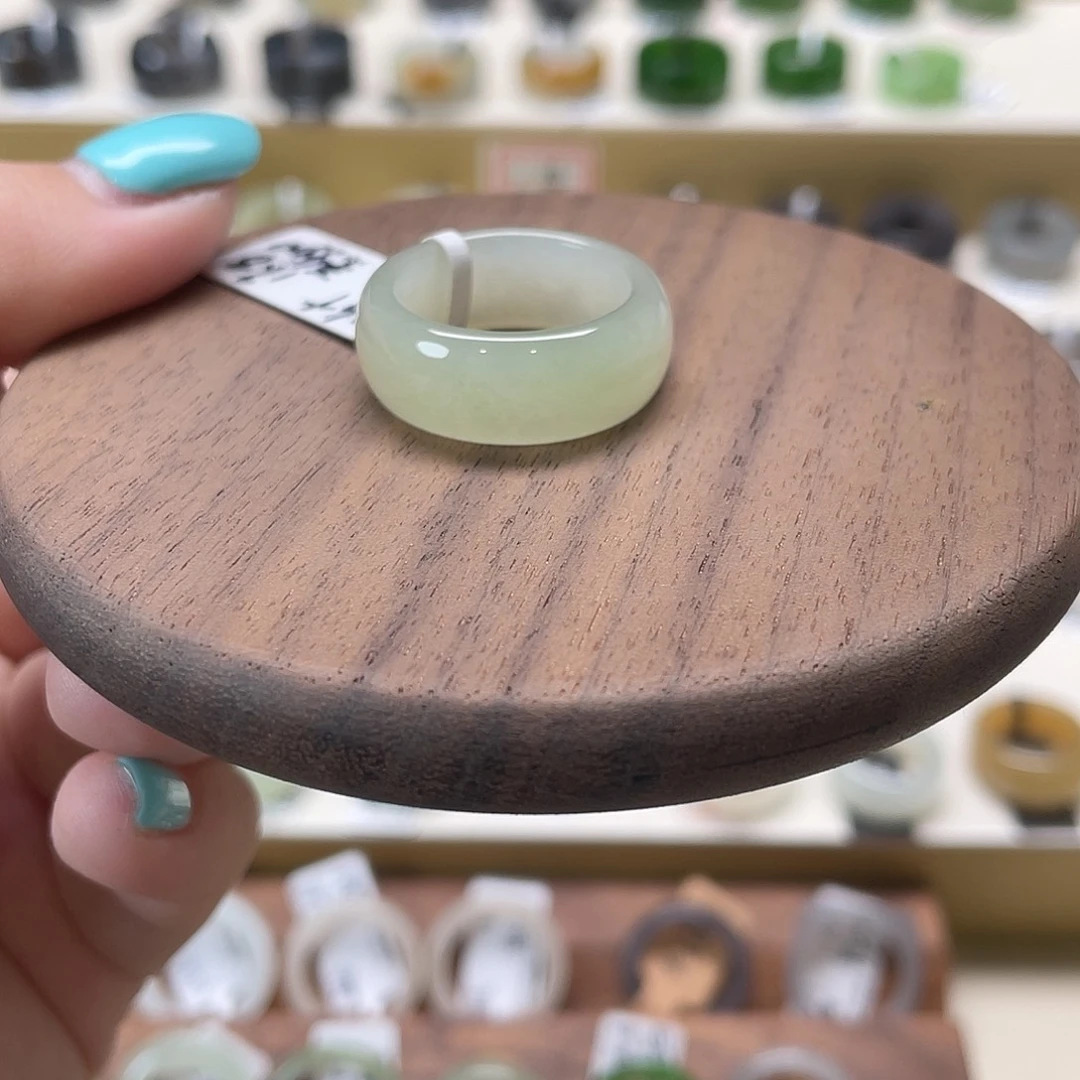 和田玉戒指未镶嵌6-17.8翠青