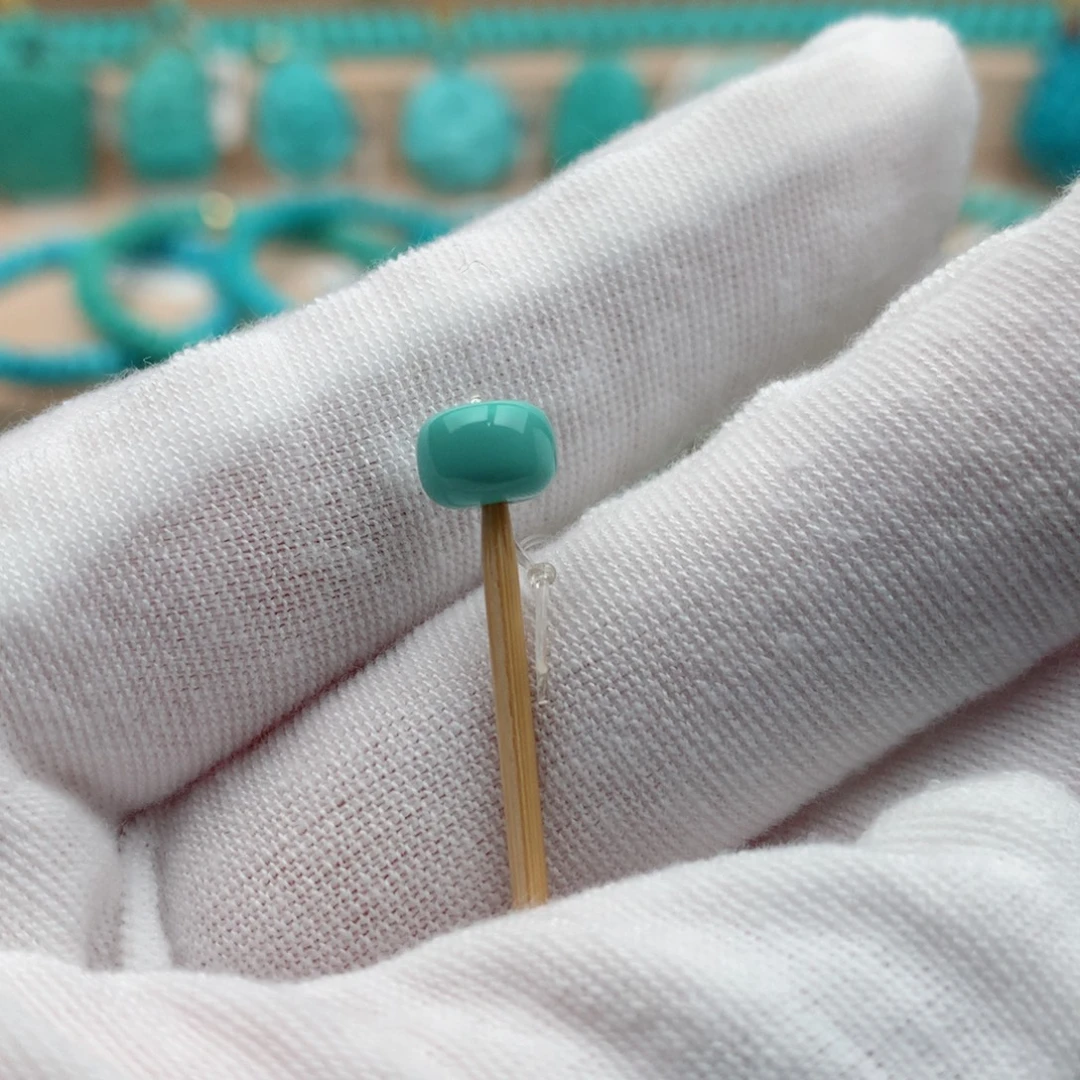 绿松石未镶嵌珠宝奇石6.8mm