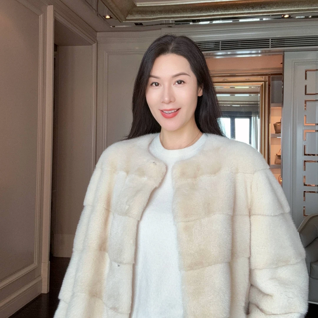 【皇冠紫金短二】高奢横排3xp米黄水貂外套CD2168280