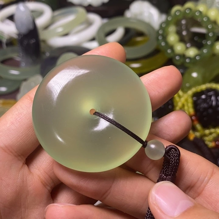 岫玉岫玉颈饰未镶嵌好**连