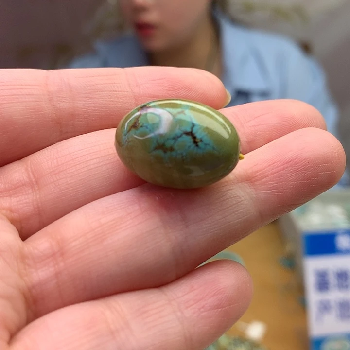 未镶嵌绿松石原矿