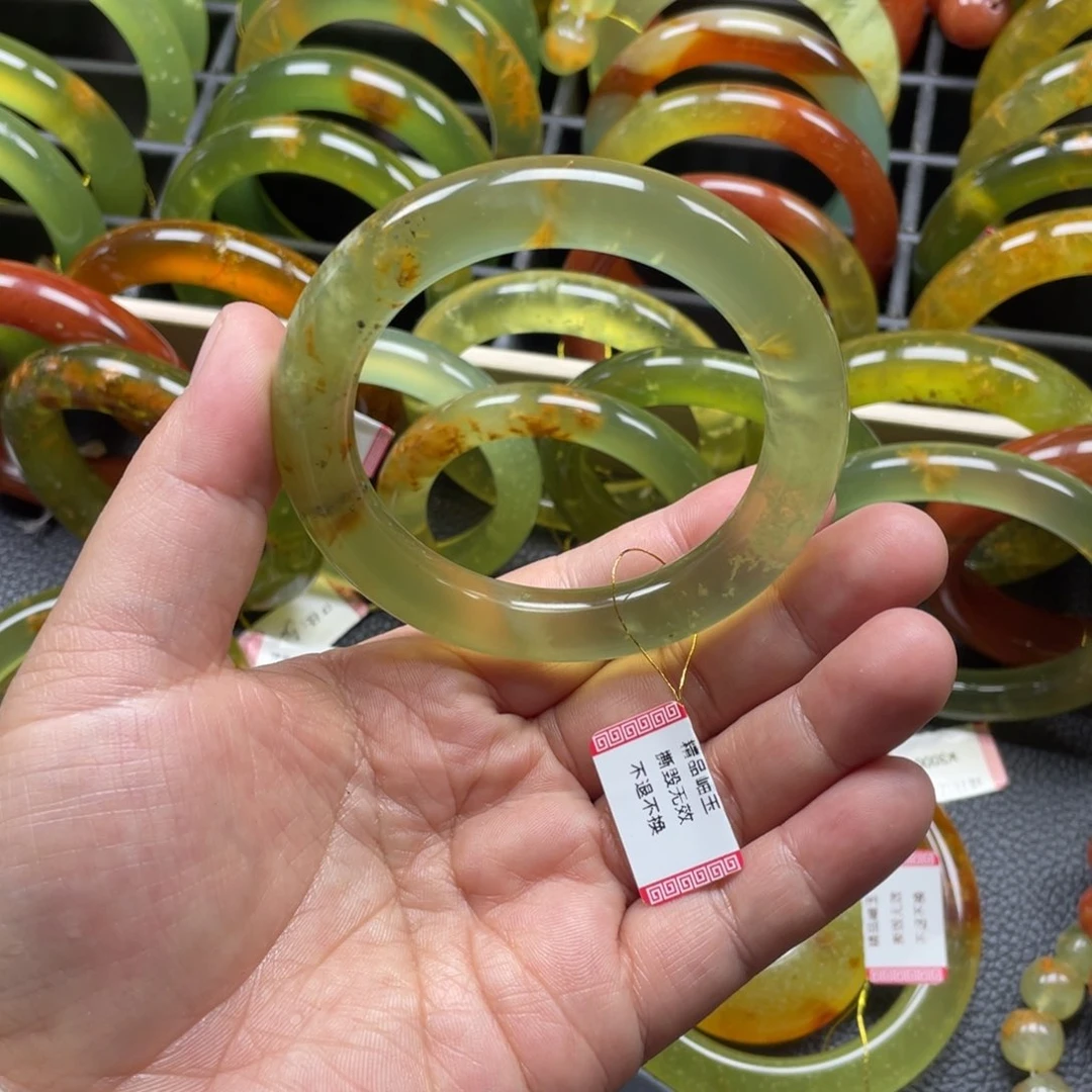 未镶嵌蛇纹石玉手镯54.6瑕