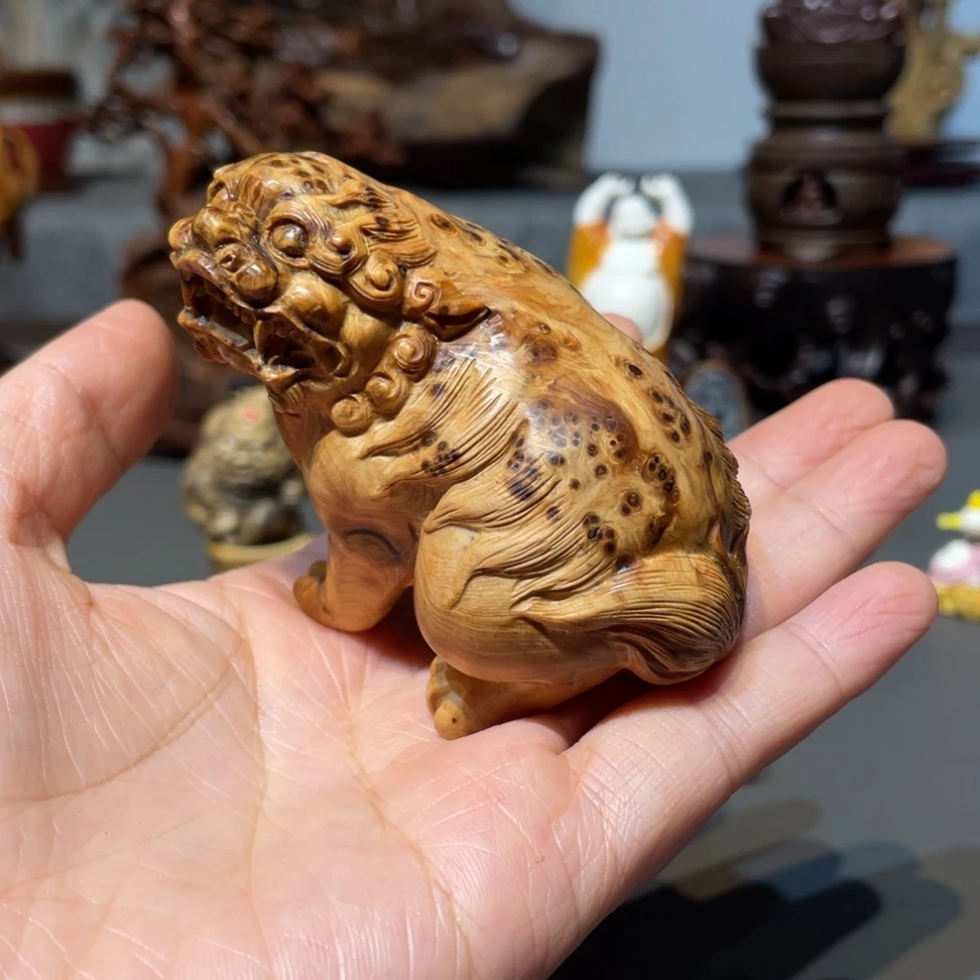 风***）柏木（崖柏）留疤狮子工艺品