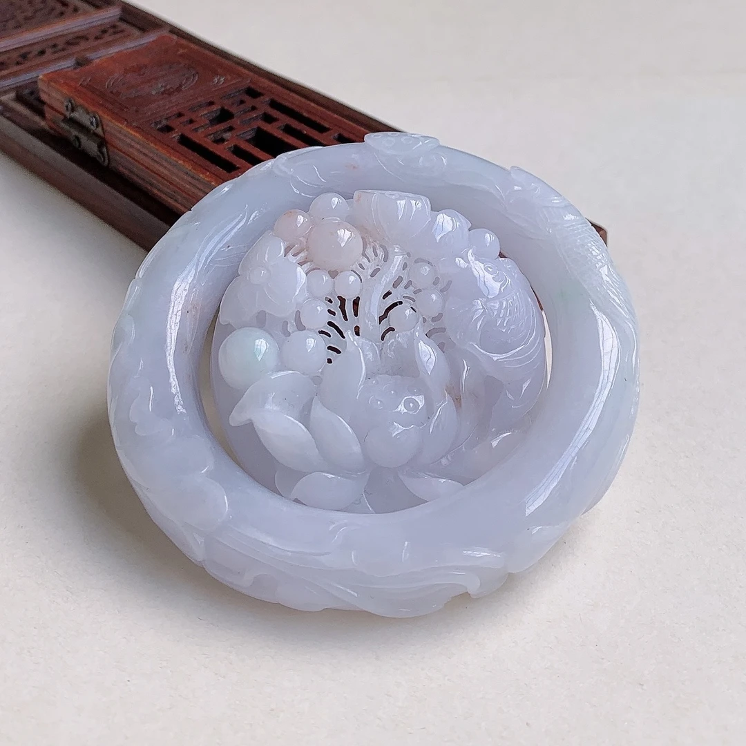 56mm圆条手镯淡紫清爽玉镯正品天然翡翠A货鱼金玉满堂带证书