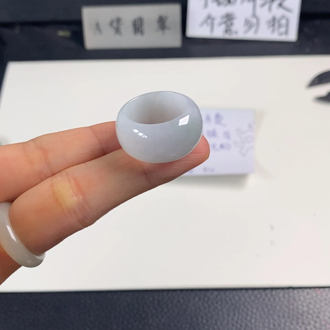 翡翠未镶嵌戒指戒圈