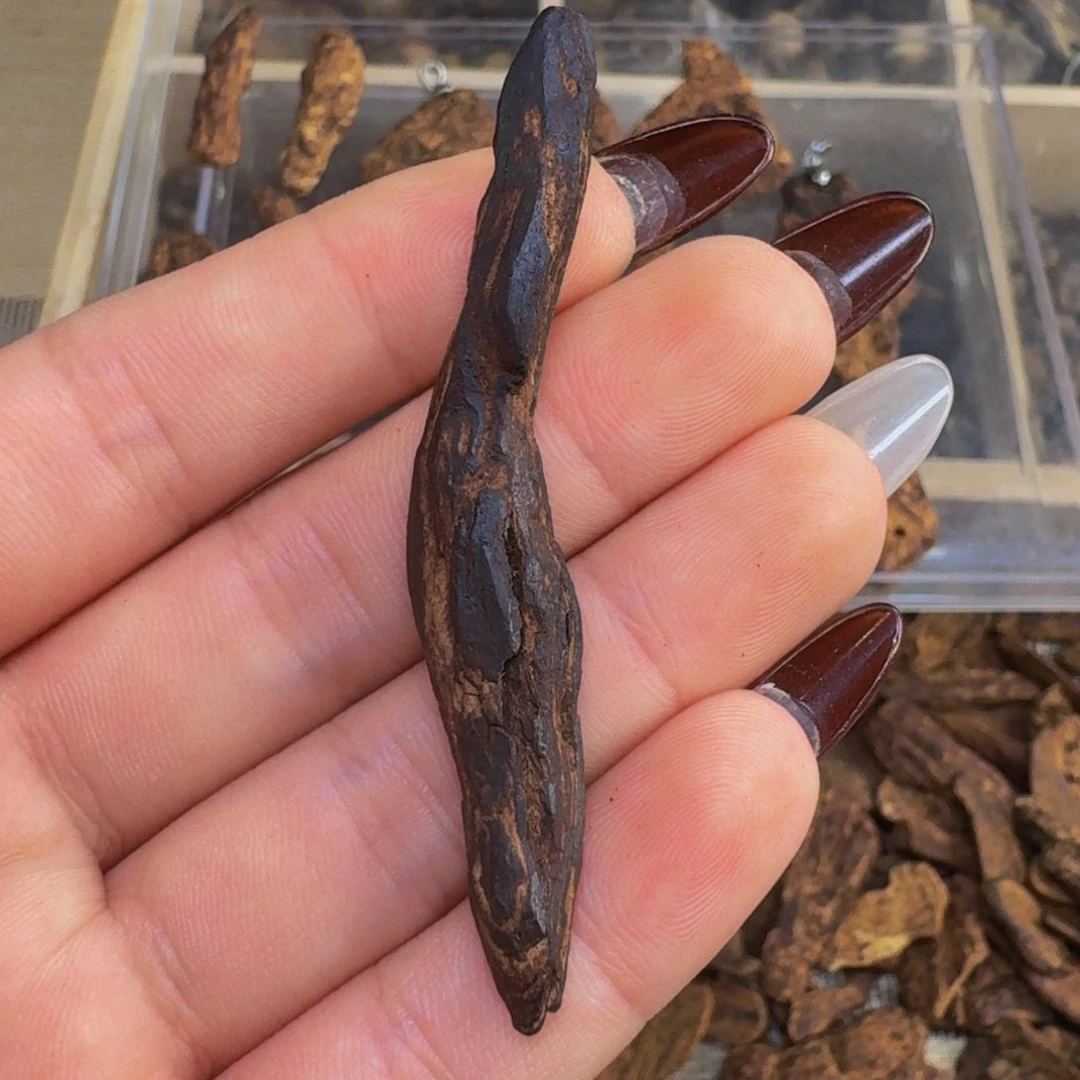 沉香吊坠红土红土红土