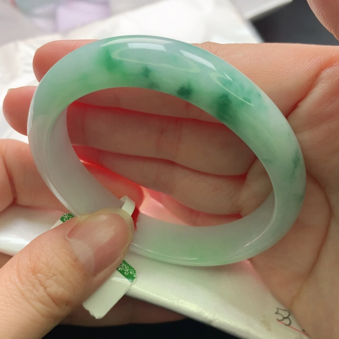 翡翠手镯未镶嵌53贵妃