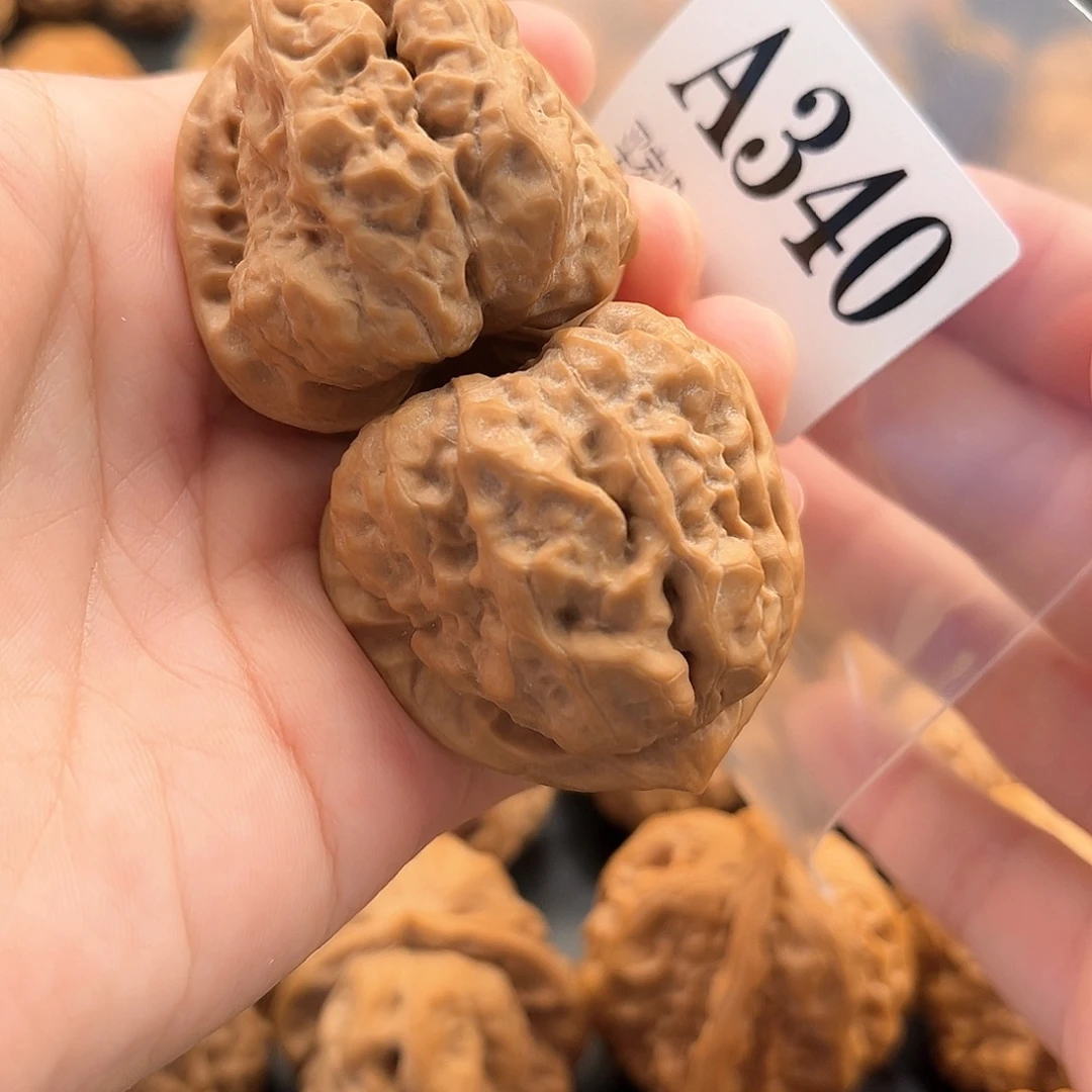 文玩核桃把件蛙蛙精品39度41