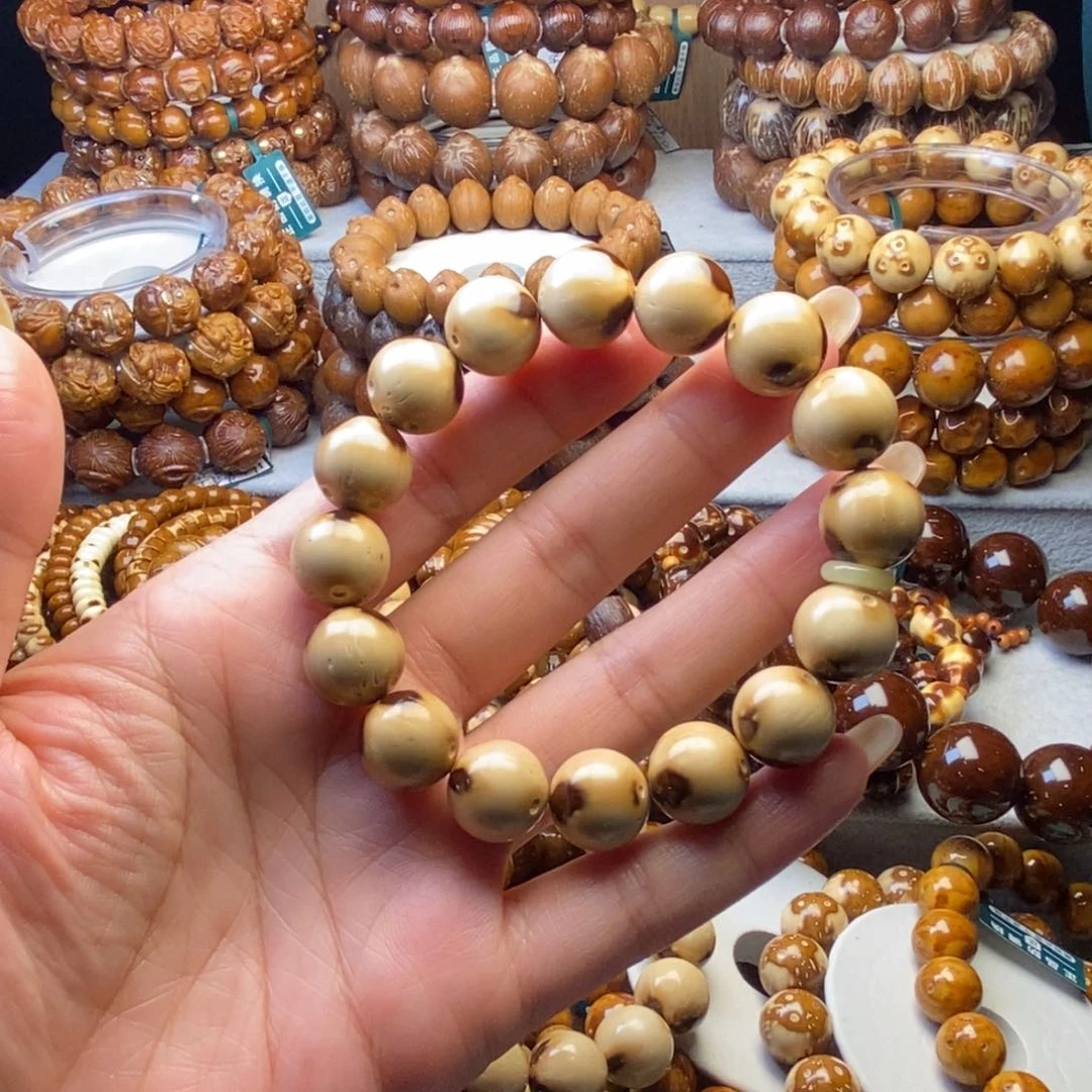 手串紫金鼠?****呀三叶草圆珠13+