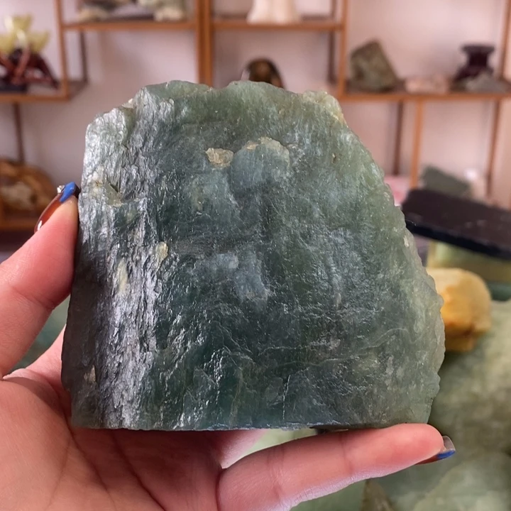 蛇纹石玉未镶嵌简易