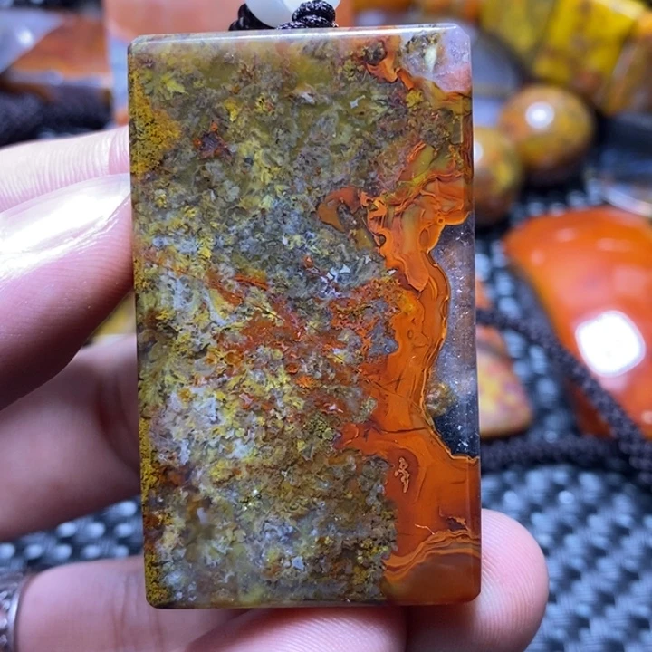 玛瑙/玉髓颈饰未镶嵌