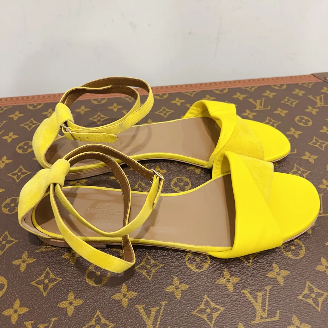 99新 Hermes/爱马仕 安洁利严选凉鞋 尺码39成色看直播 GSS24273
