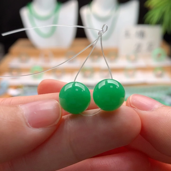 翡翠未镶嵌颈饰天然缅甸A货翡翠卡10.3mm