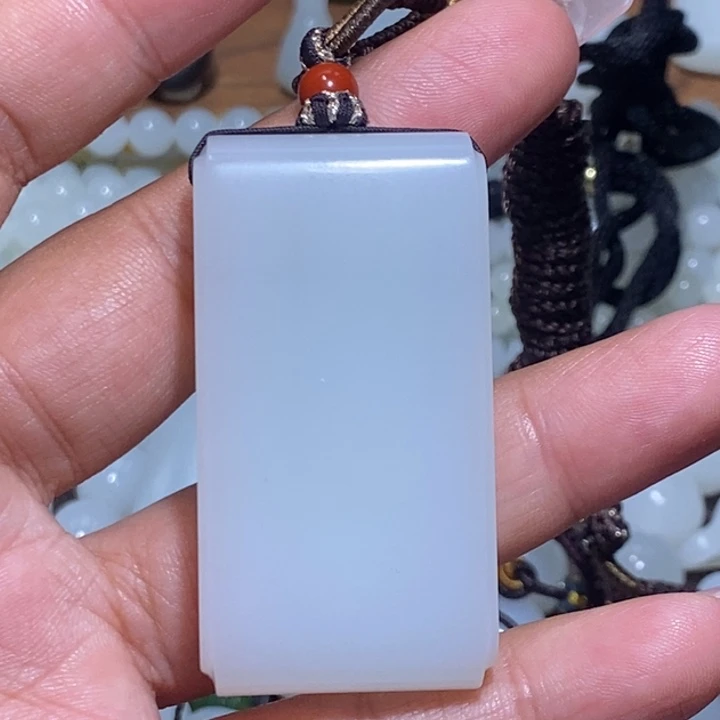 未镶嵌手链和田玉（糖玉）A