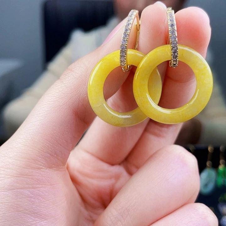 翡翠耳饰未镶嵌饰品