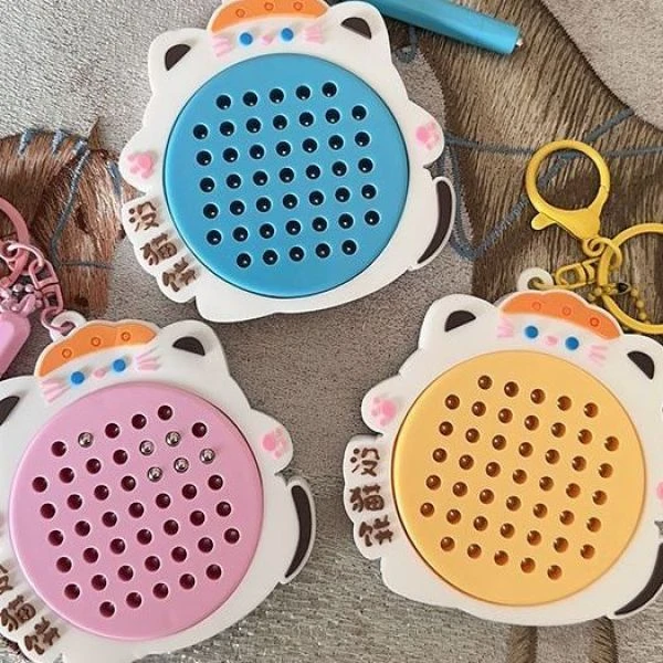 钢珠磁吸书包挂饰趣味减压卡通猫咪可爱玩具创意长方形钥匙扣