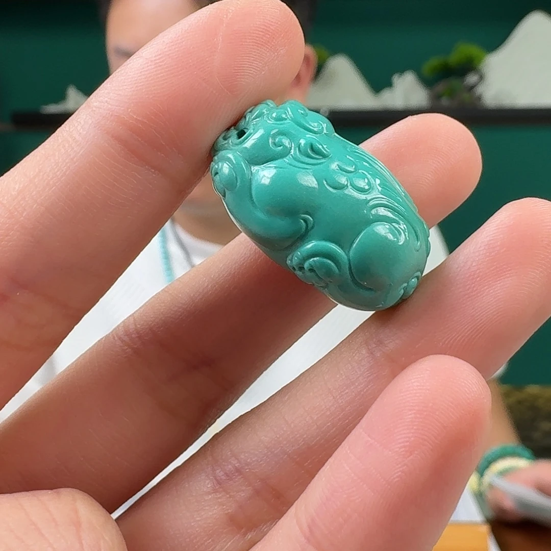 小***爱绿松石未镶嵌珠宝奇石