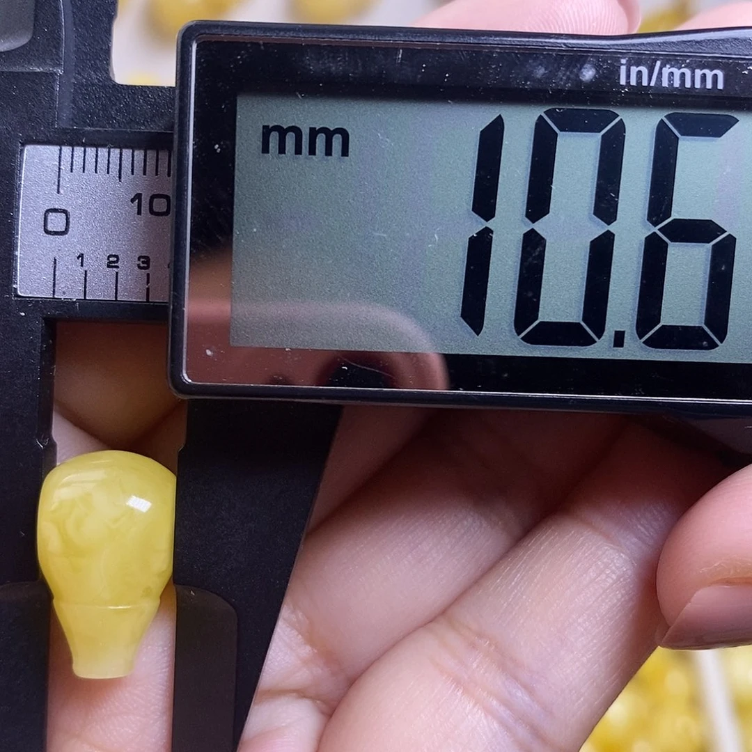 裸石琥珀未镶嵌蜜蜡三通