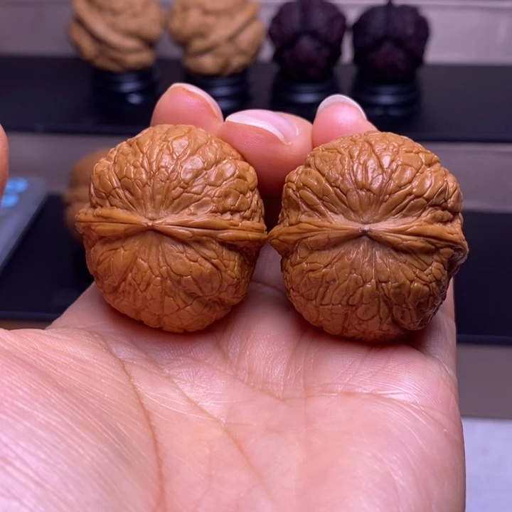 把件文玩核桃金蟒蛇皮球34