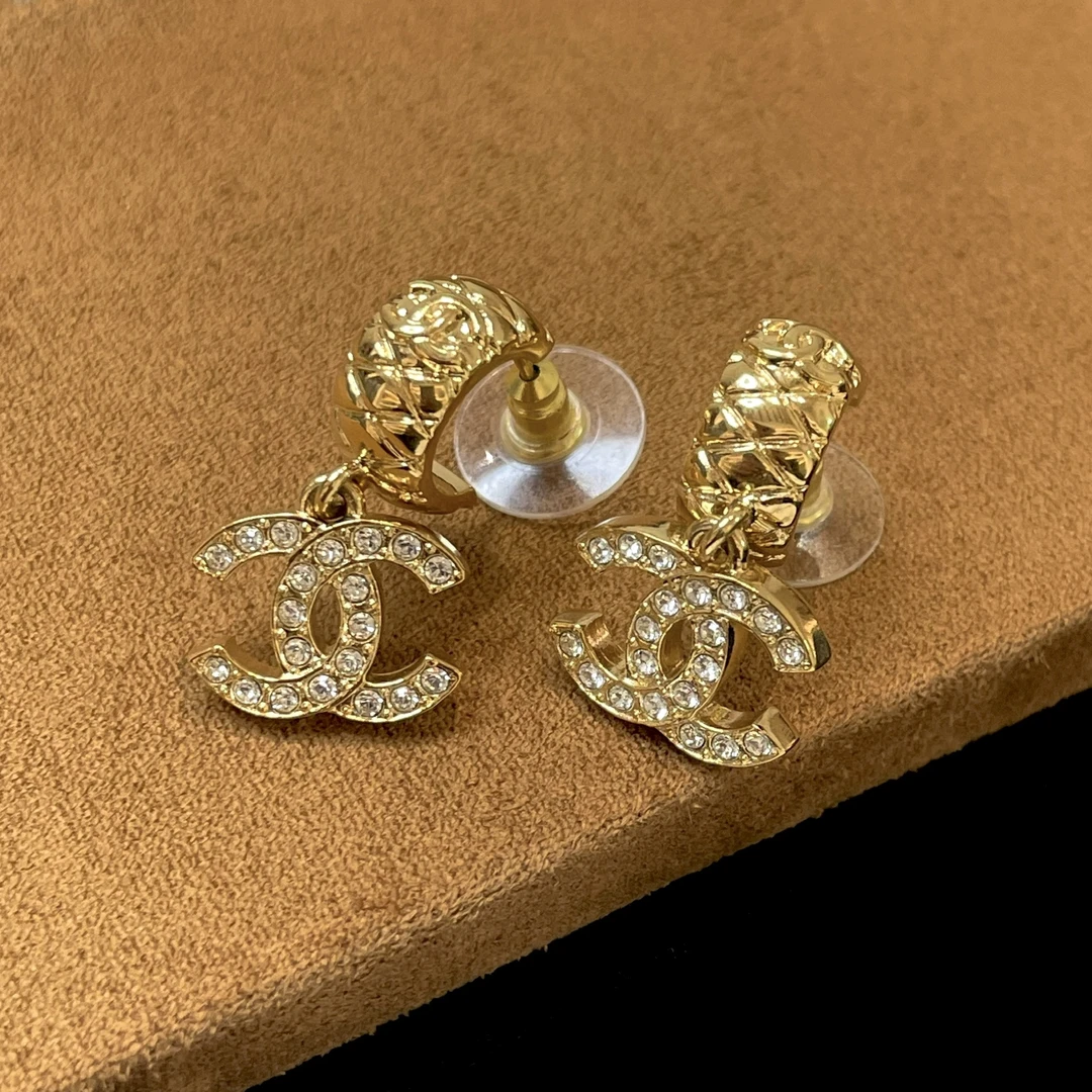 95新 Chanel/香奈儿 Chanel金色半圆环满钻双C吊坠耳钉 2502010