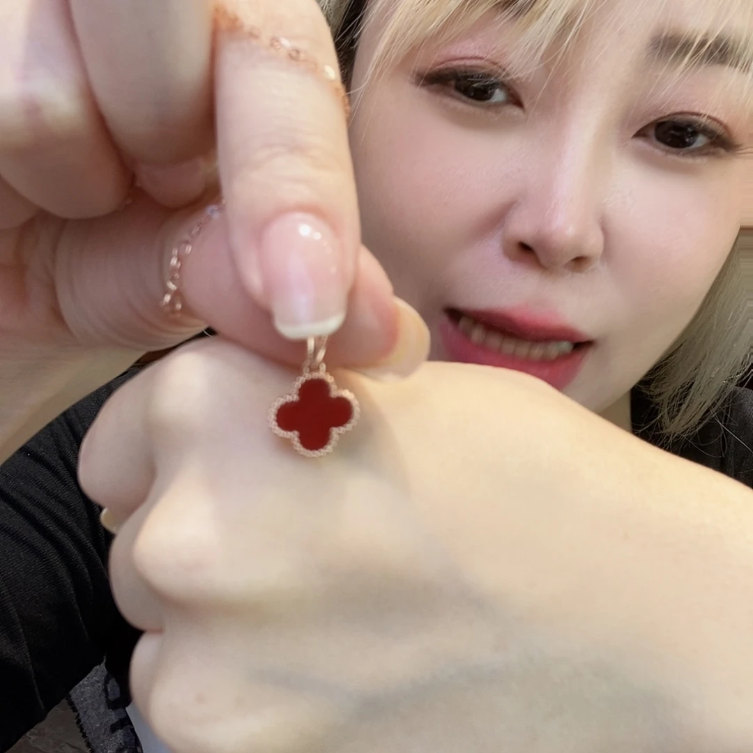玛瑙/玉髓18K金镶嵌吊坠(不含链)10mm红k枚